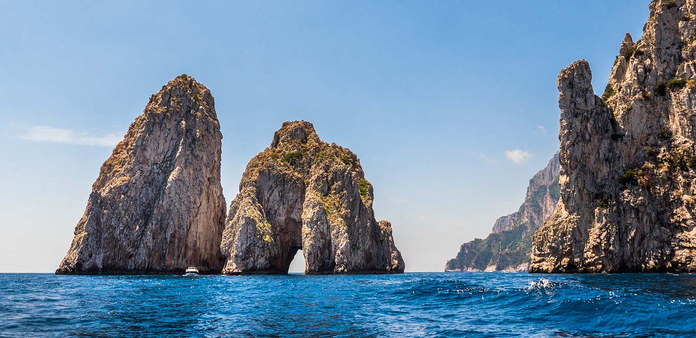 Capri Guide and Information Book hotels and tours online