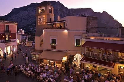 La vita notturna a Capri