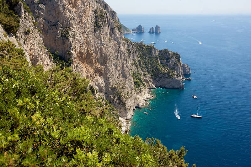 A Visit to Anacapri's Philosophical Park - Itinerari - Island of Capri
