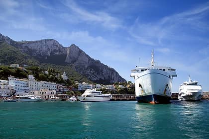 How to Reach Capri from Naples