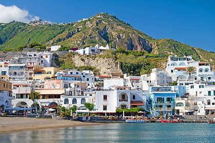 Ischia or Procida? Some Insider Tips to Help You Choose