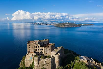 Il Castello Aragonese, uno dei simboli di Ischia