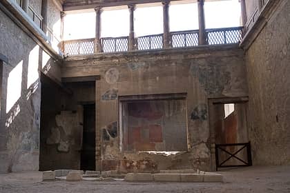 tourist office pompeii