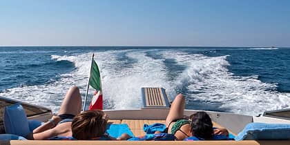 Guida al noleggio di una barca a Positano e Costiera Amalfitana